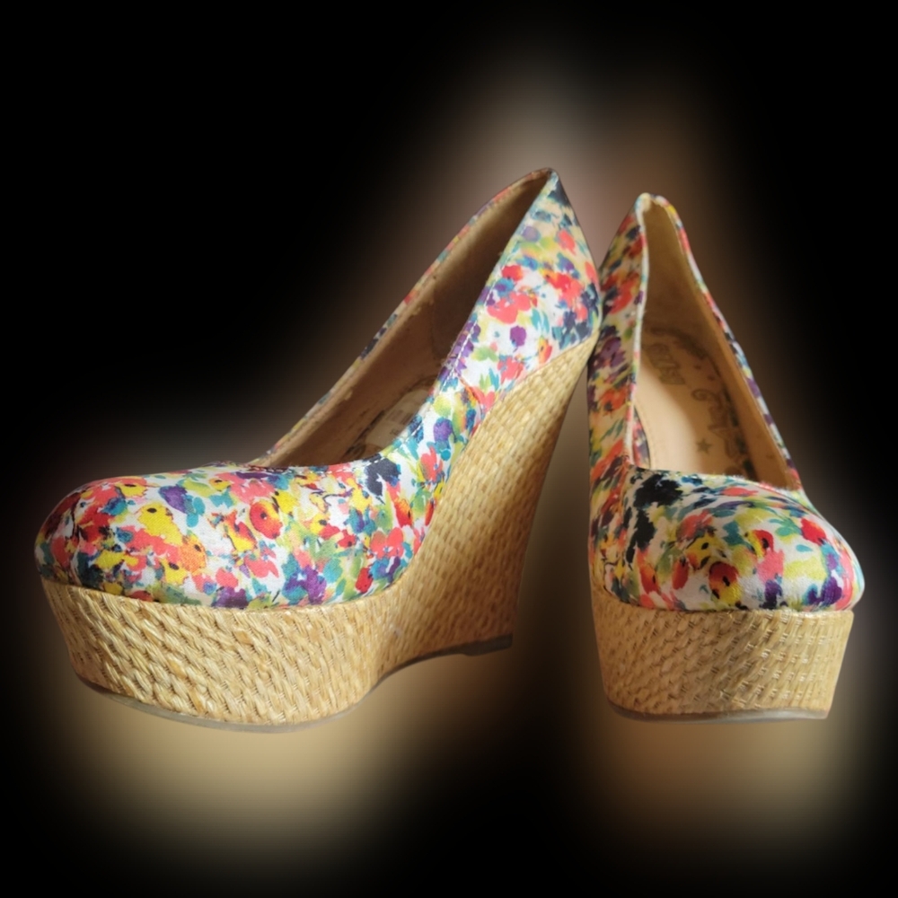Brash Red and Pink Wedge Shoes Vibrant Floral Design